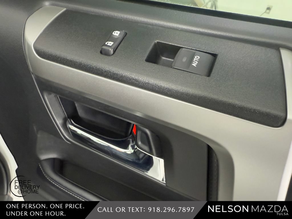 Used 2019 Toyota 4Runner SR5 Premium AWD/4WD image 47