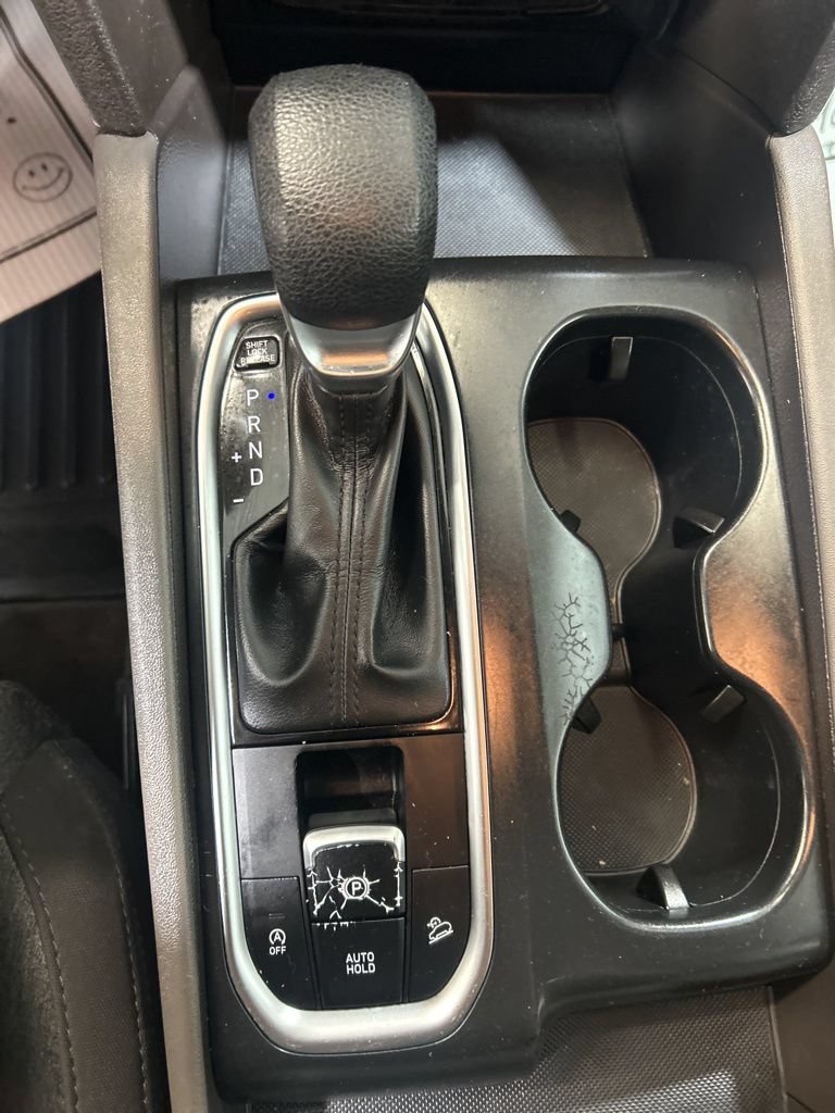 Used 2020 Hyundai Santa Fe SE AWD/4WD image 27