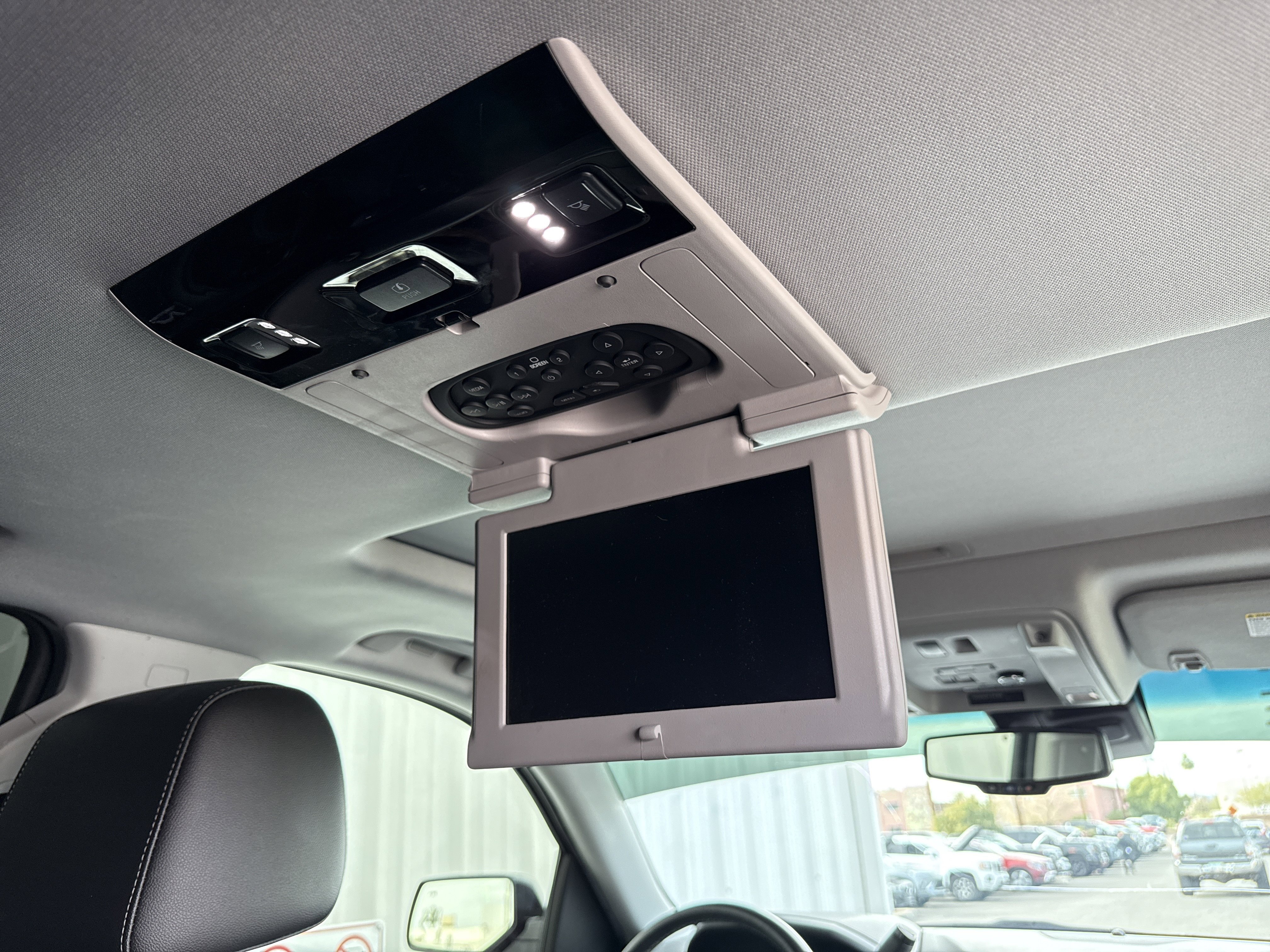 Used 2020 Chevrolet Tahoe Premier image 44