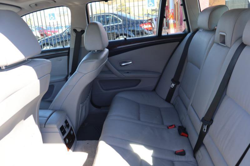 Used 2008 BMW 535xi Wagon w/ Premium Pkg image 24