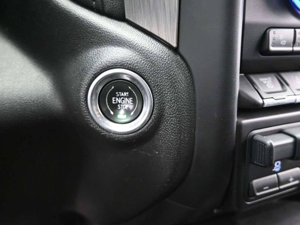 Used 2021 GMC Sierra 2500 Denali w/ Denali Ultimate Package image 30