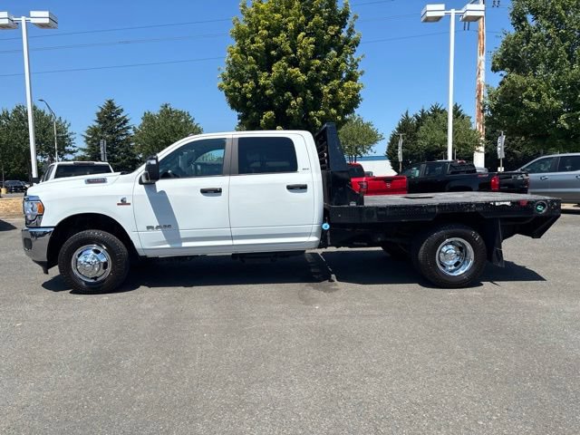 Used 2024 RAM 3500 SLT w/ Quick Order Package 2YG SLT AWD/4WD image 2