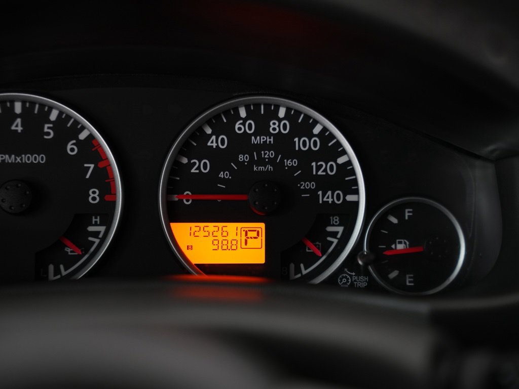 Used 2012 Nissan Pathfinder SV RWD image 16