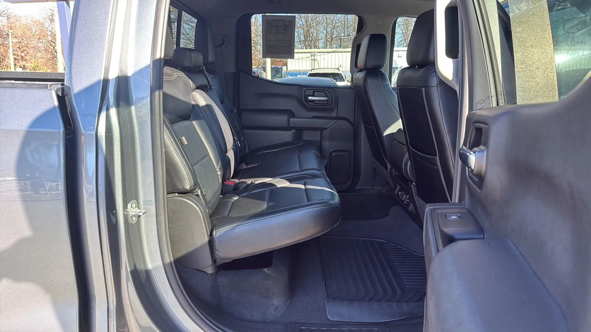 Used 2020 Chevrolet Silverado 1500 LT w/ All-Star Edition image 8