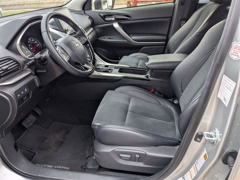Used 2025 Mitsubishi Eclipse Cross SE image 11