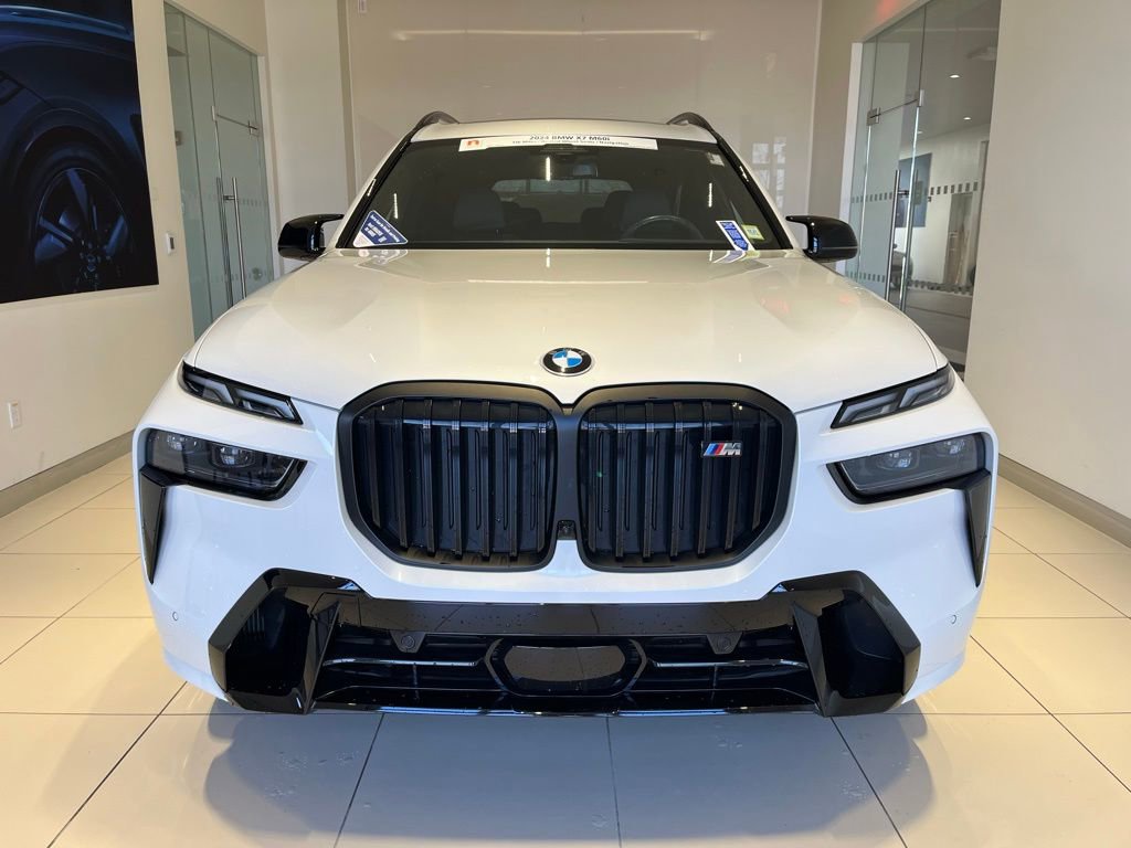 Used 2024 BMW X7 M60i w/ Executive Package AWD/4WD image 10