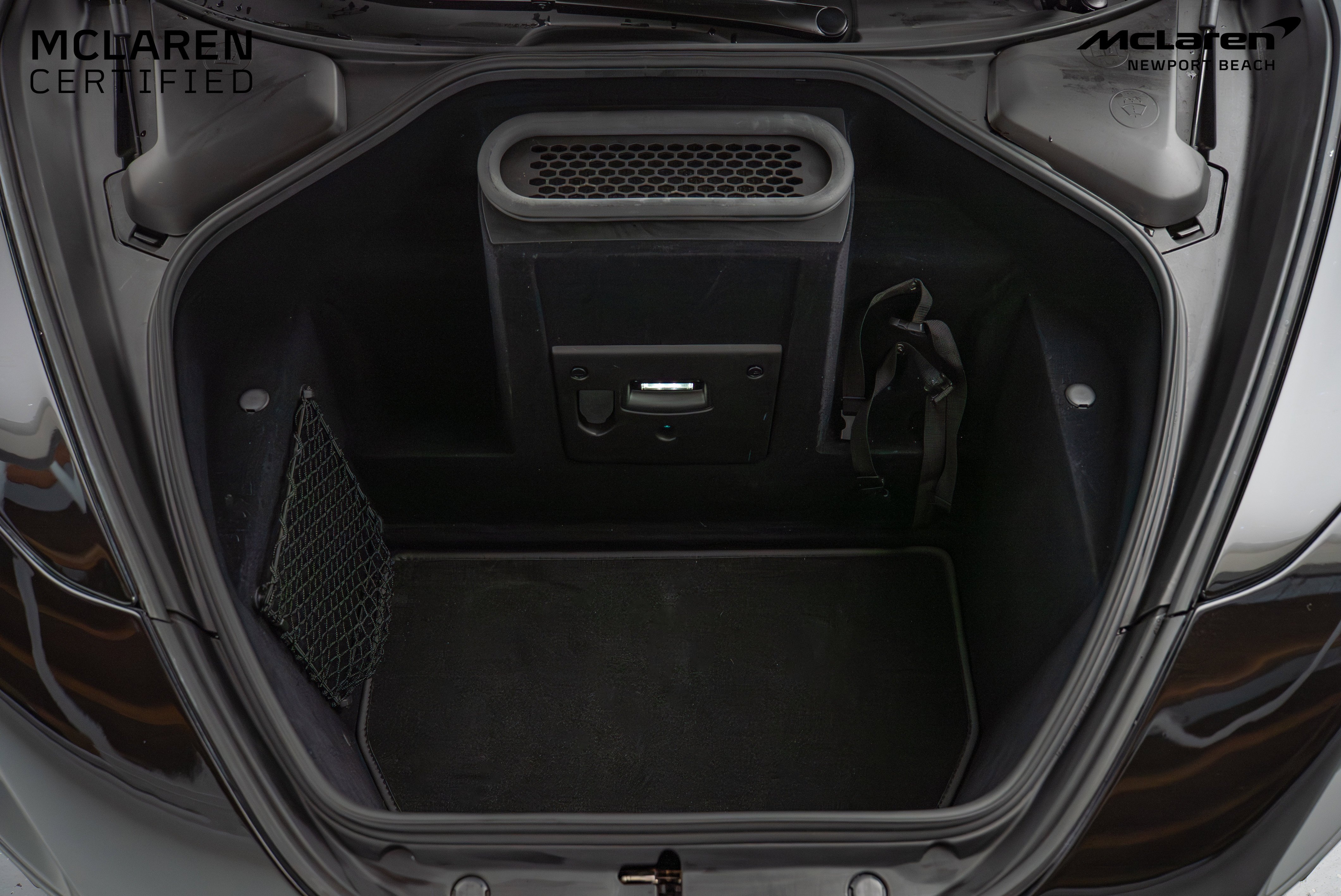 Used 2023 McLaren 720S Spider image 11