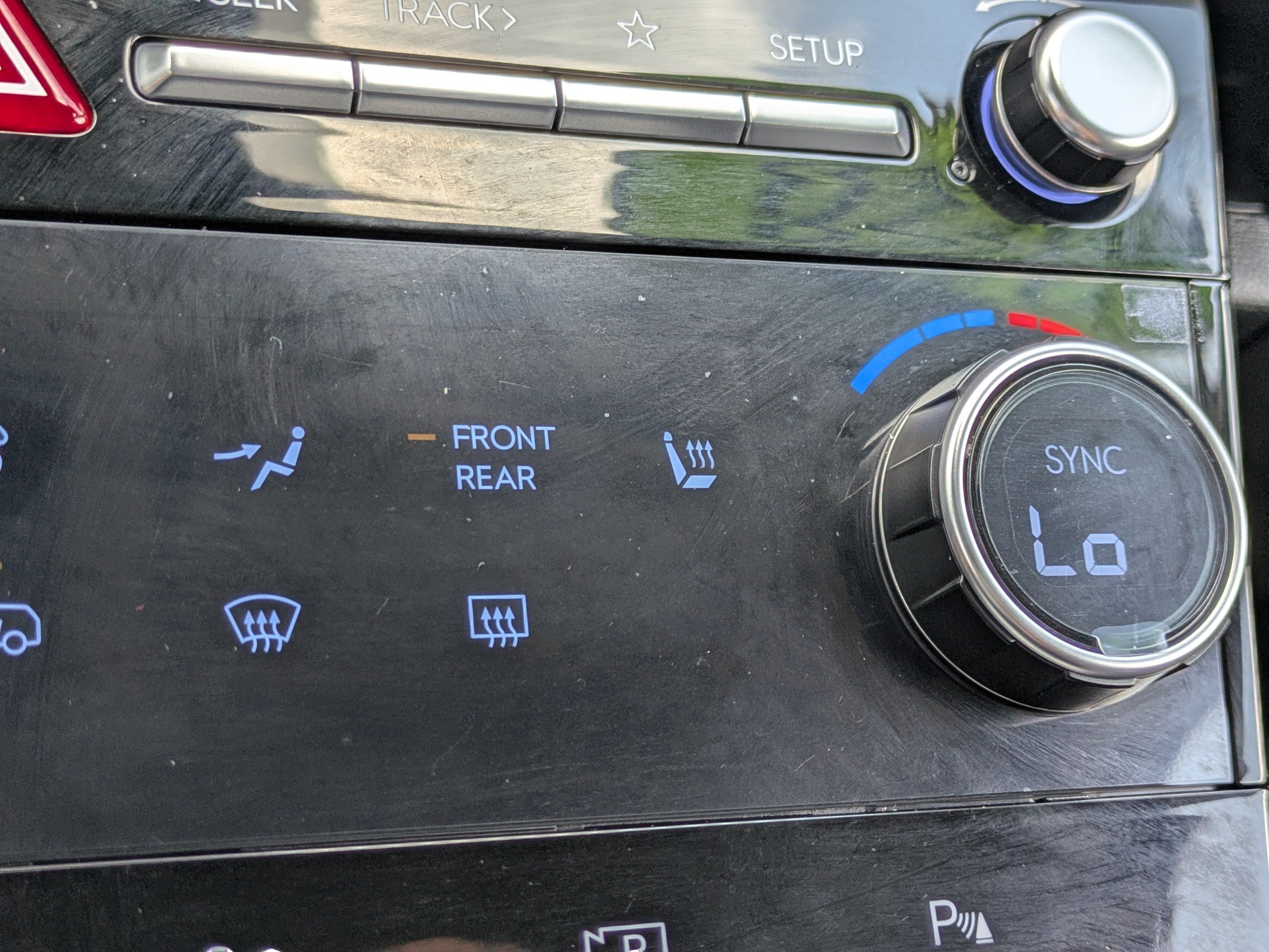 Used 2026 Hyundai Santa Fe SEL FWD image 28