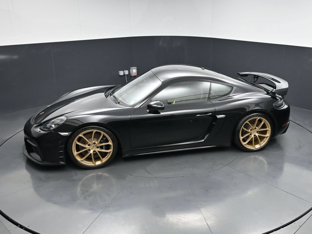 Used 2022 Porsche 718 Cayman GT4 RWD image 15