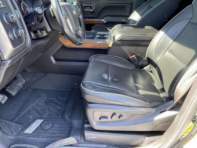 Used 2019 Chevrolet Silverado 2500 High Country w/ Duramax Plus Package image 17