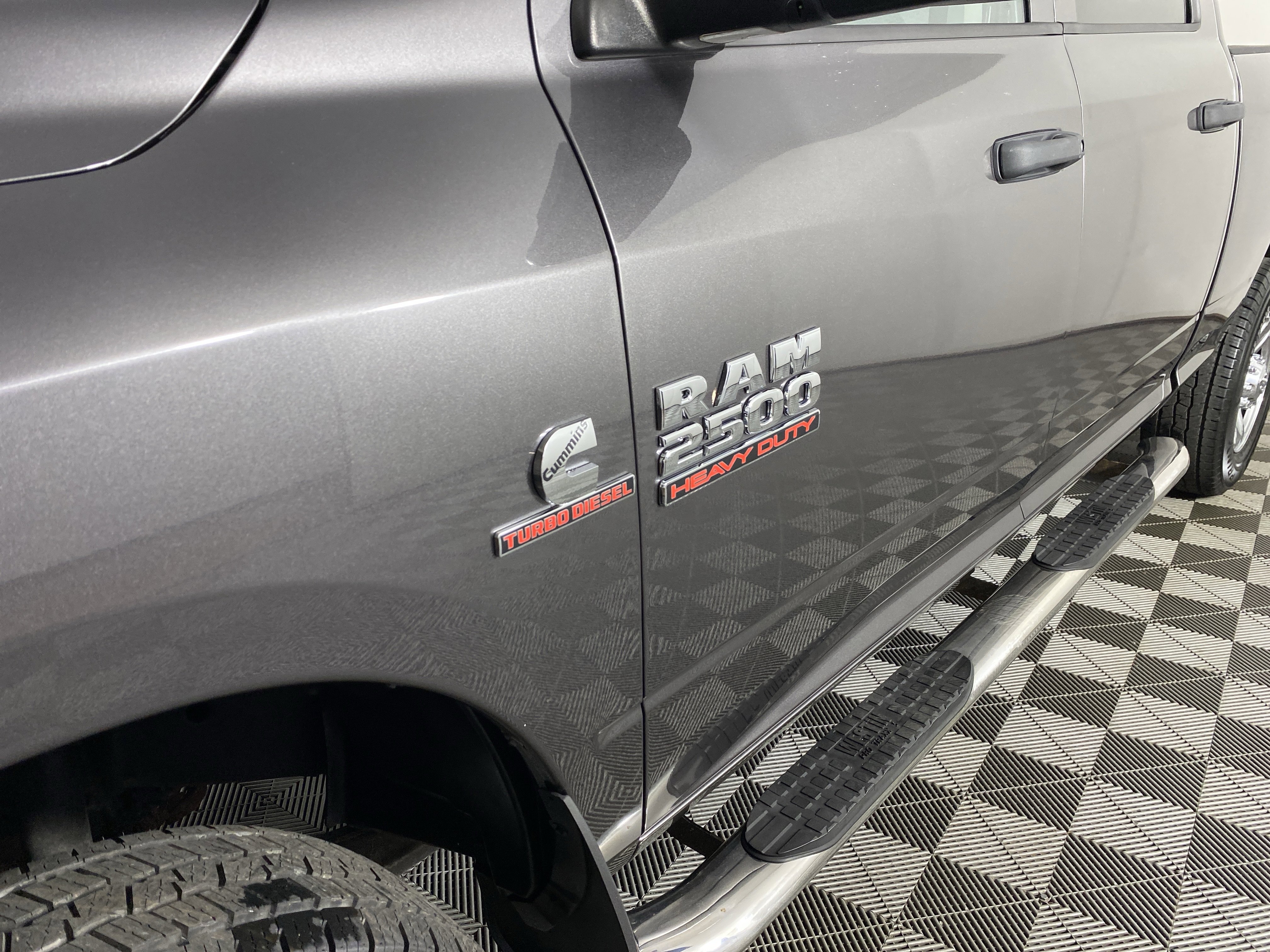Used 2015 RAM 2500 Tradesman w/ Chrome Appearance Group AWD/4WD image 7