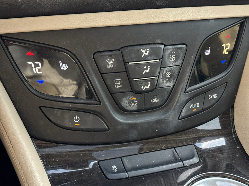 Used 2020 Buick Envision Premium AWD/4WD image 26