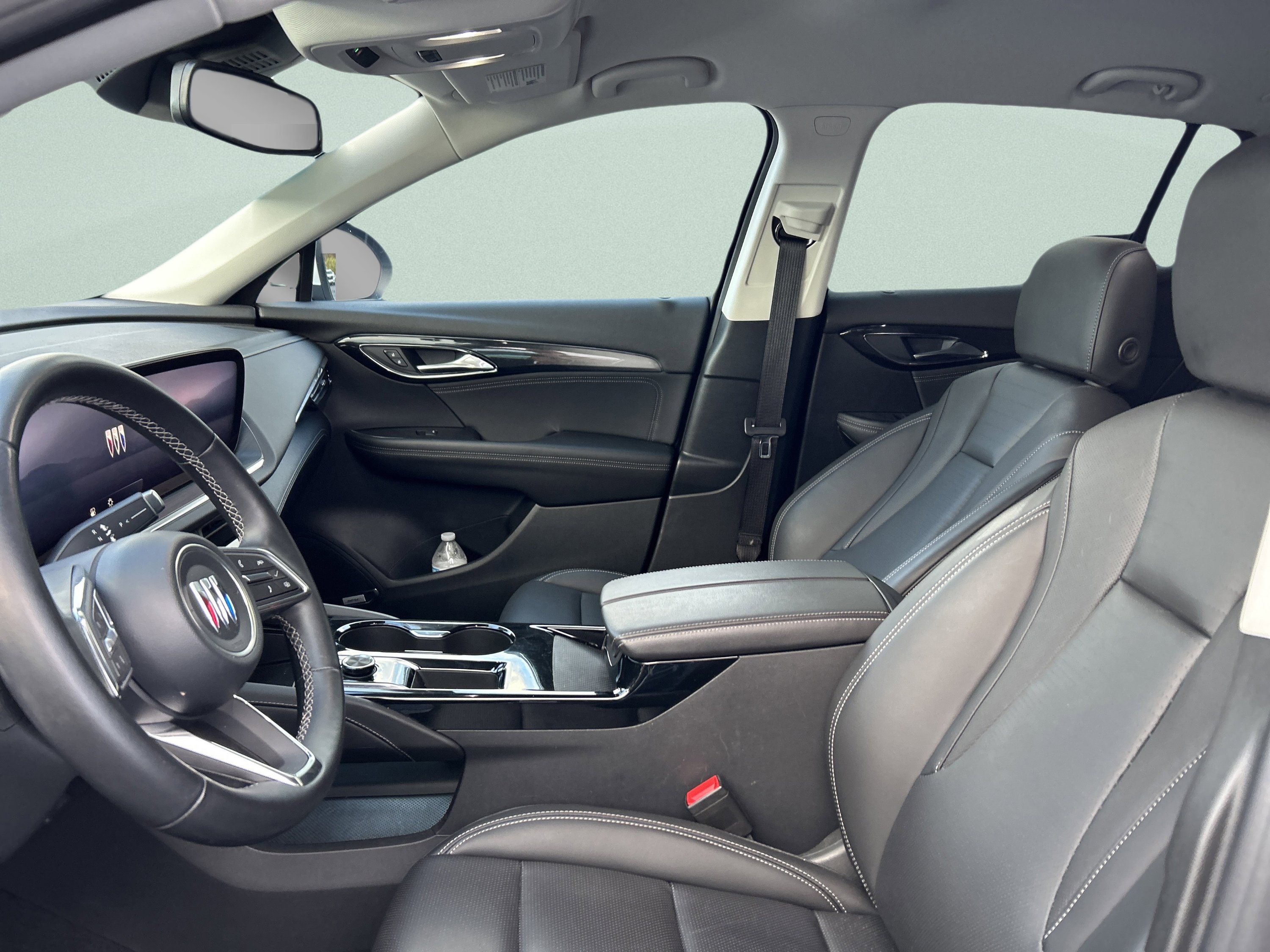 Used 2024 Buick Envision Preferred image 11