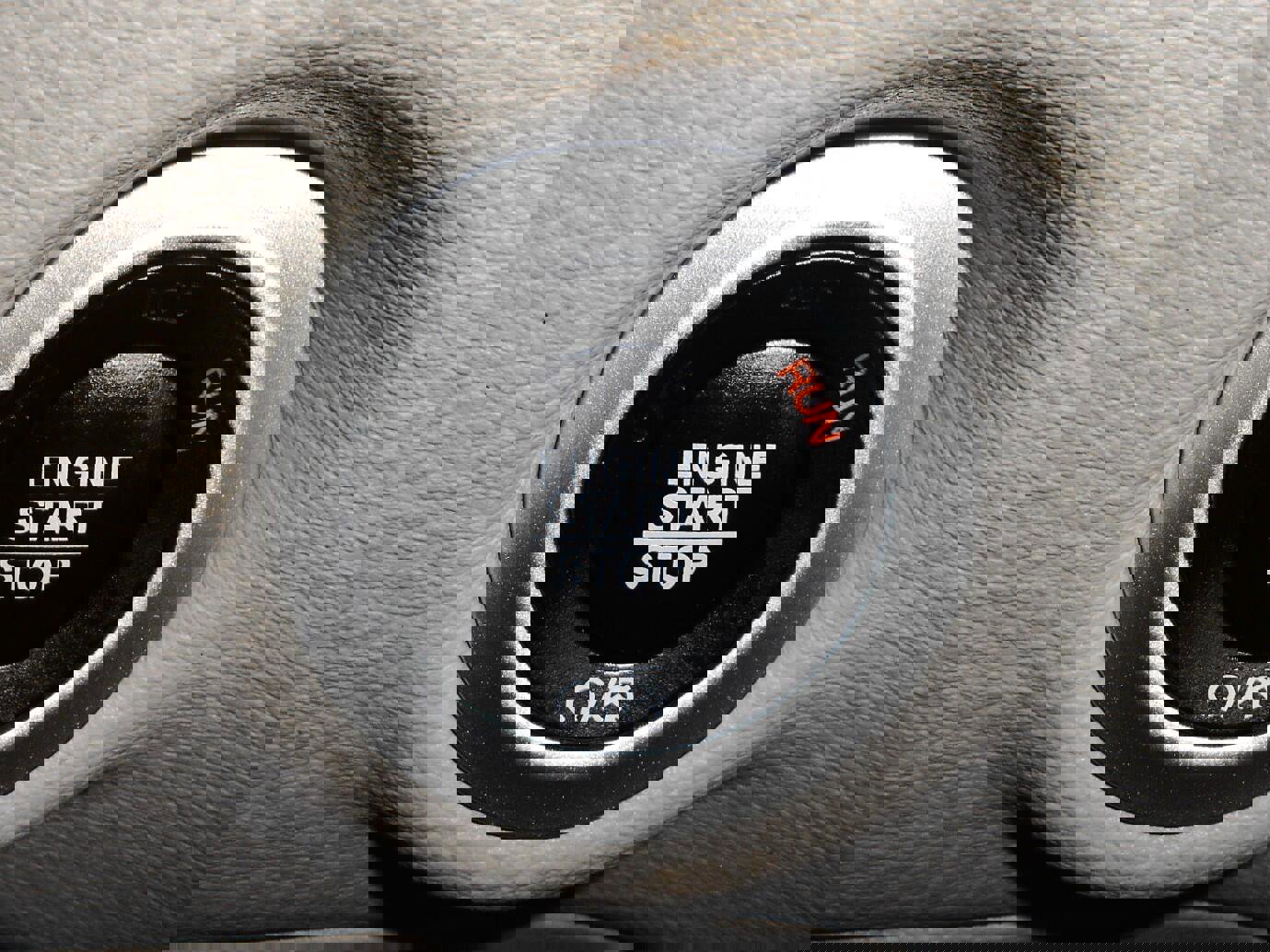 Certified 2024 Chrysler Pacifica Touring-L image 14