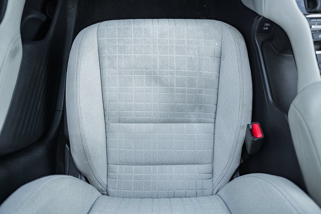 Certified 2024 Honda HR-V LX image 27