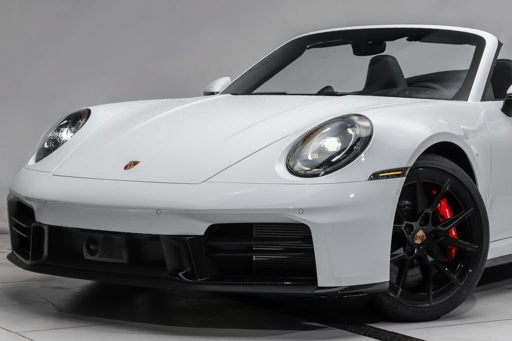 Used 2026 Porsche 911 Carrera 4S AWD/4WD image 2