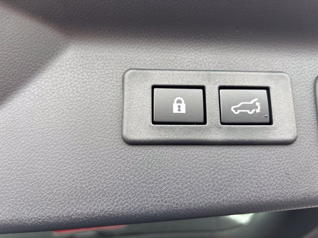 New 2026 Subaru Forester Touring AWD/4WD image 11