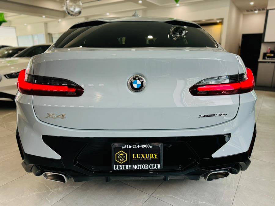Used 2025 BMW X4 xDrive30i image 7
