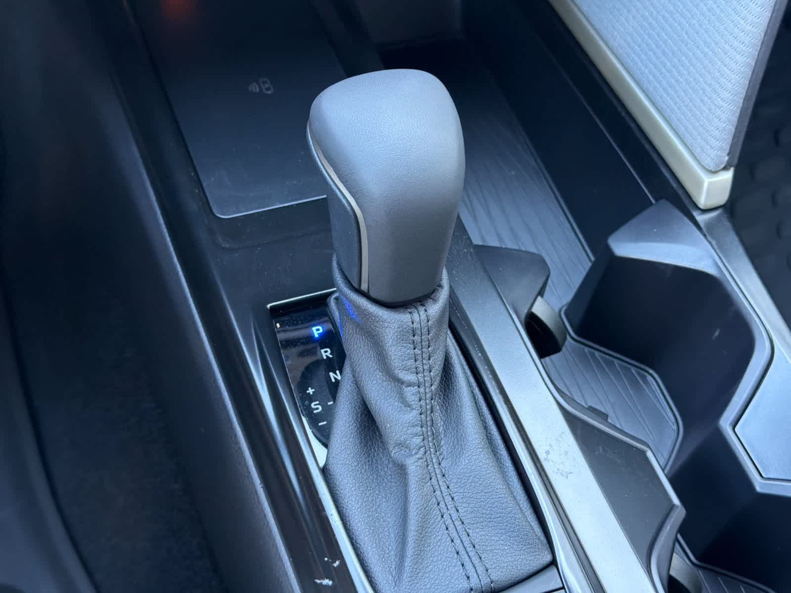 Used 2026 Toyota Camry SE w/ Convenience Package FWD image 22