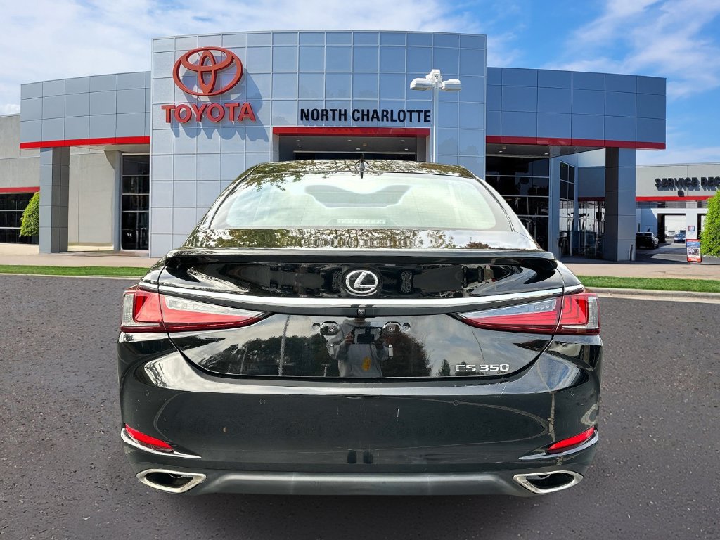 Used 2024 Lexus ES 350 Ultra Luxury w/ Accessory Package (Z2) FWD image 7