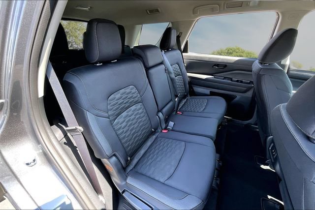 New 2026 Nissan Pathfinder SV FWD image 8