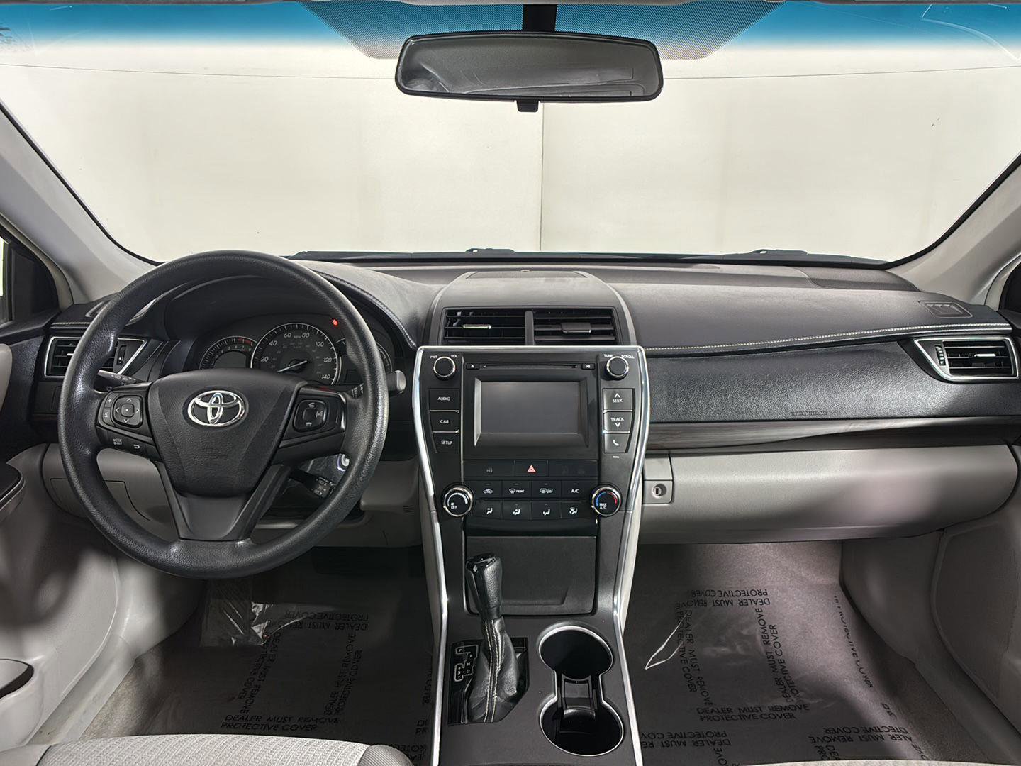 Used 2015 Toyota Camry LE FWD image 20