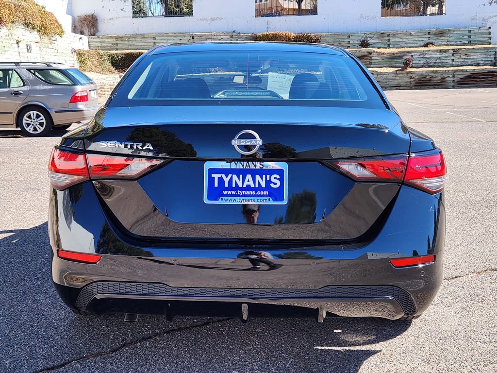 Used 2025 Nissan Sentra S image 4