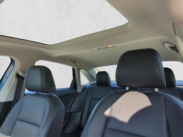 Used 2020 Volkswagen Jetta FWD image 15