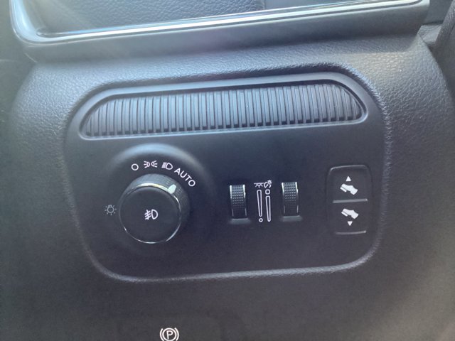 Used 2022 Jeep Wagoneer Series I w/ Premium Group I image 27