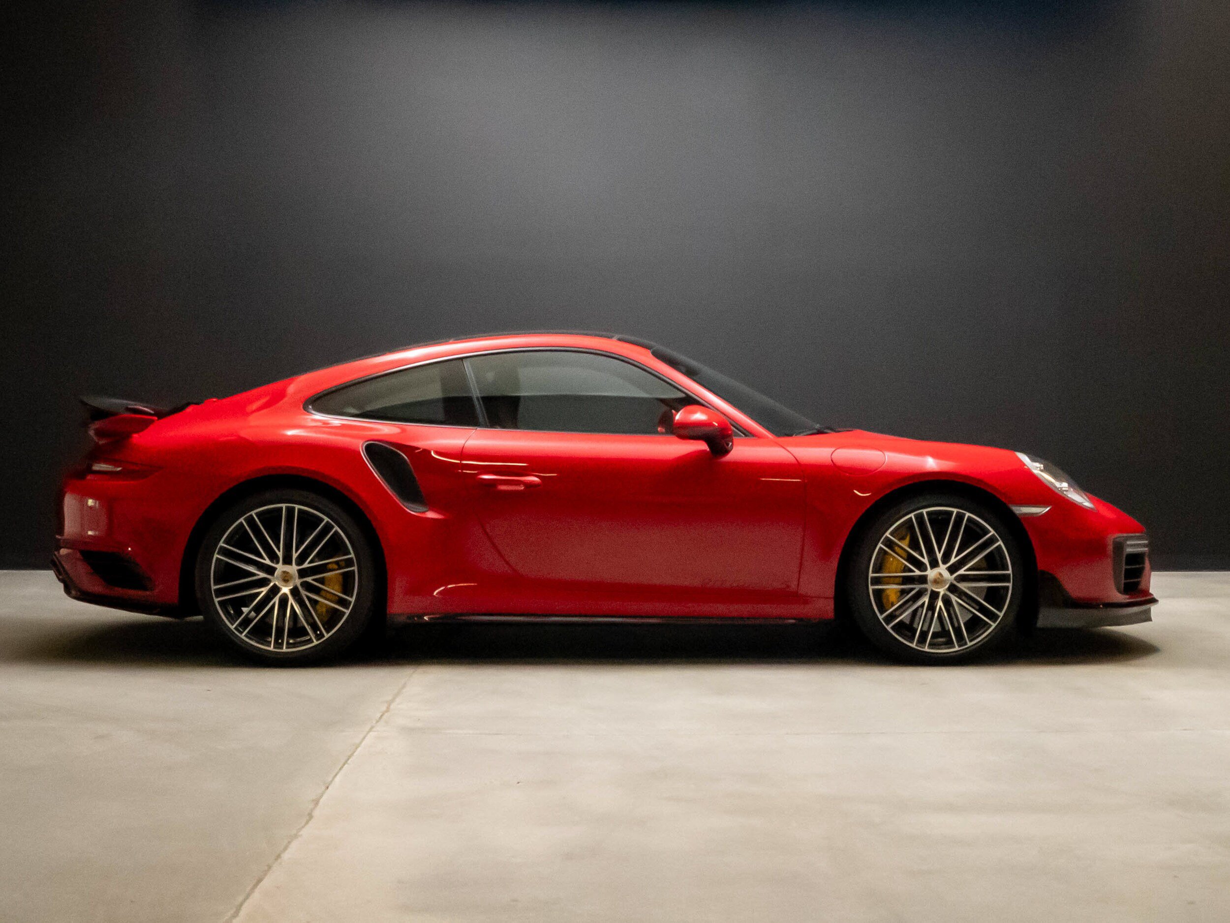 Certified 2019 Porsche 911 Turbo S AWD/4WD image 8