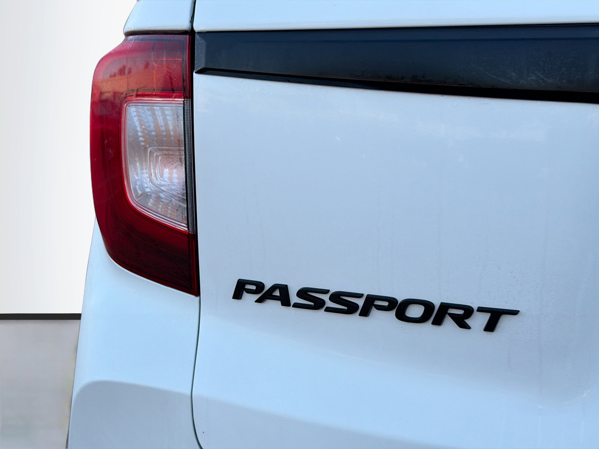 Used 2025 Honda Passport Black Edition image 10