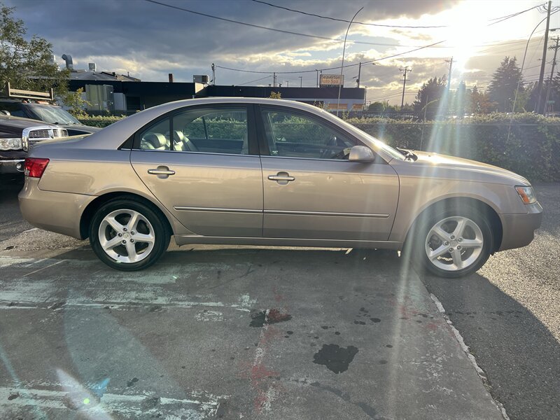 Used 2006 Hyundai Sonata V6 FWD image 6