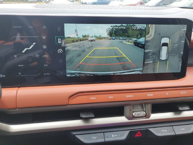 Used 2027 Kia Telluride SX w/ Towing Package FWD image 33