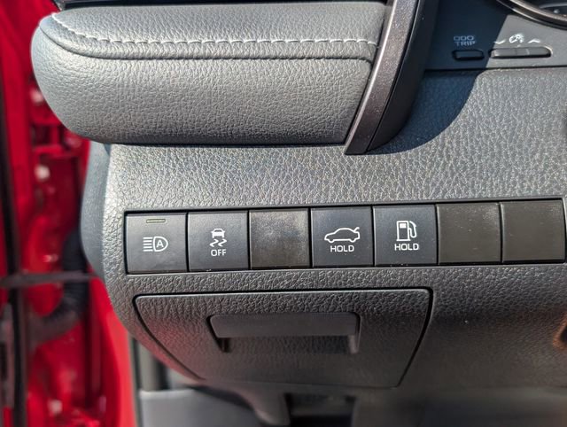 Used 2021 Toyota Camry SE image 23