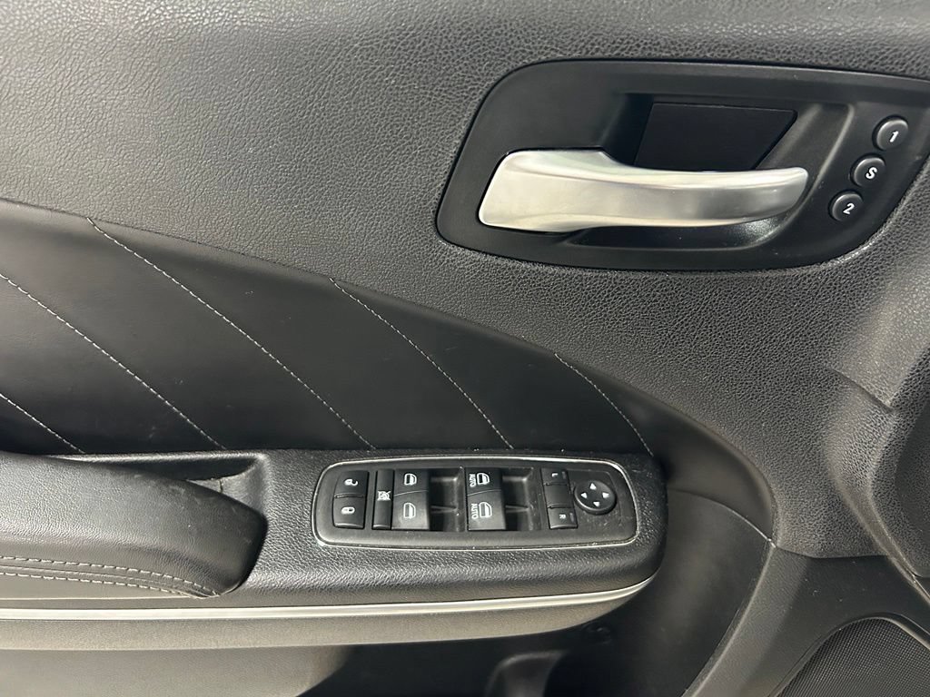 Used 2018 Dodge Charger GT AWD/4WD image 17