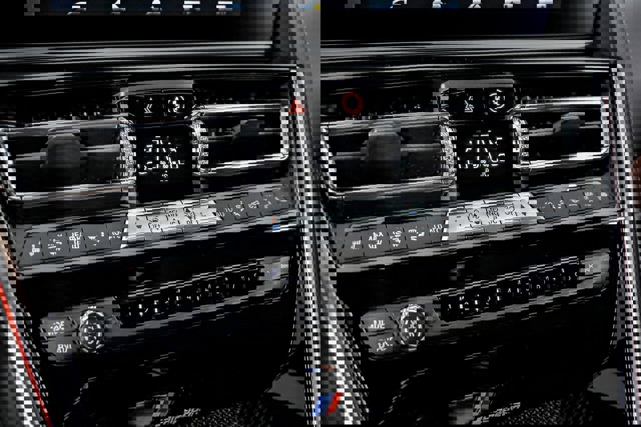 Used 2022 BMW M8 Competition w/ Driving Assistance Package image 37