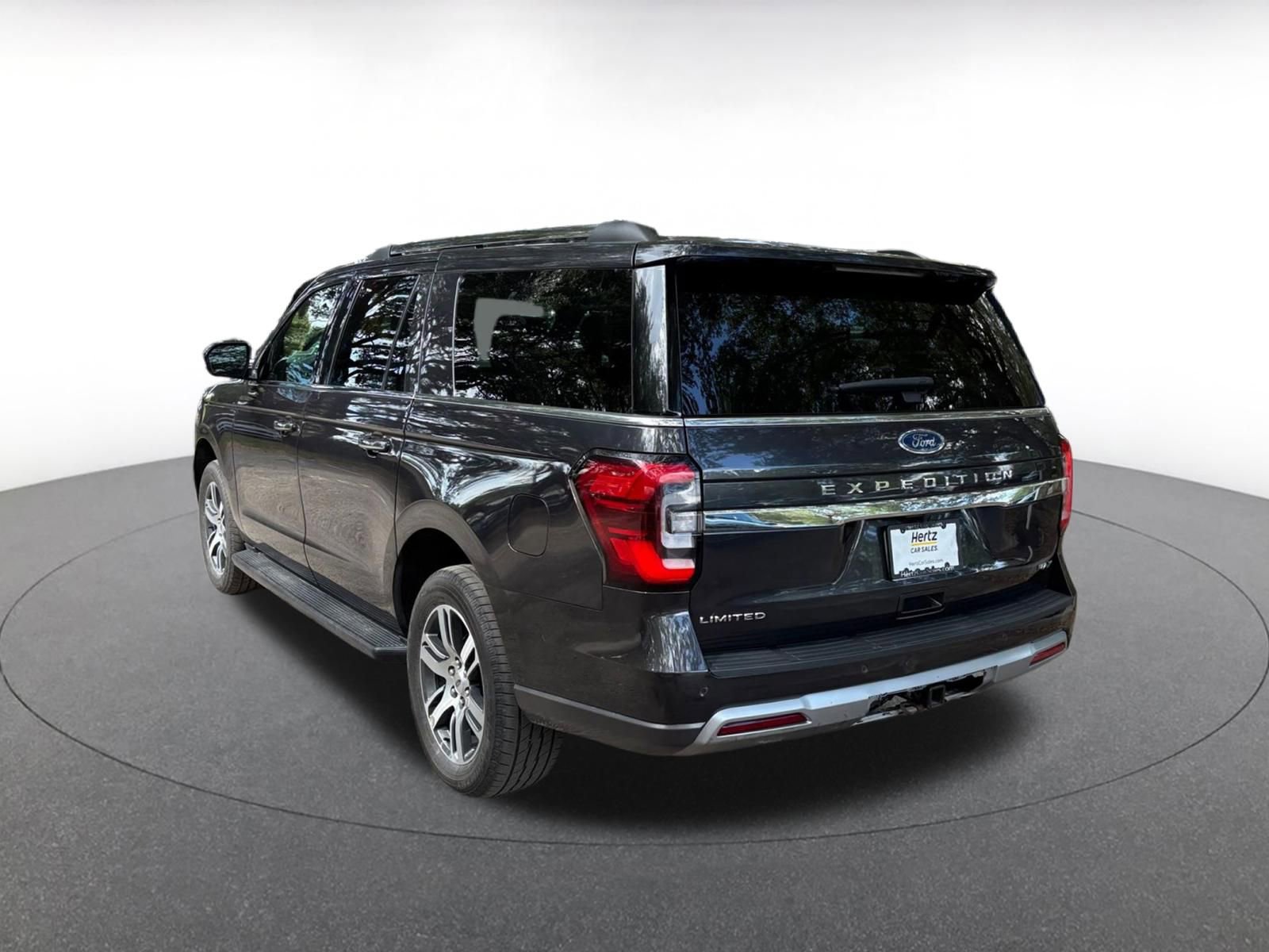 Used 2024 Ford Expedition Max Limited AWD/4WD image 5