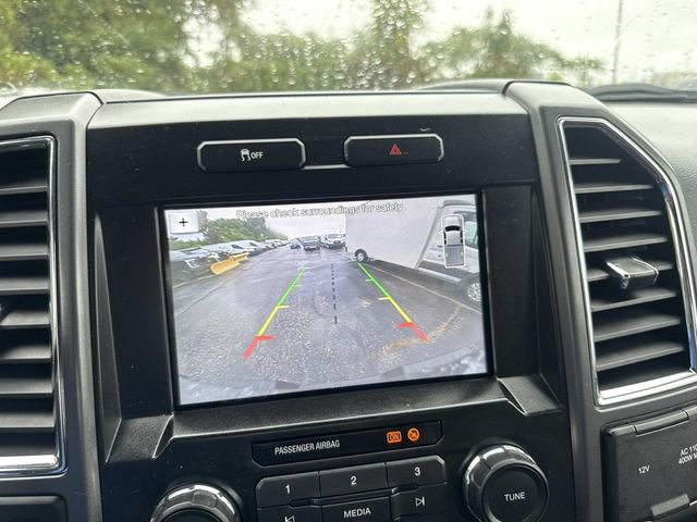 Used 2017 Ford F250 XLT w/ XLT Premium Package image 28