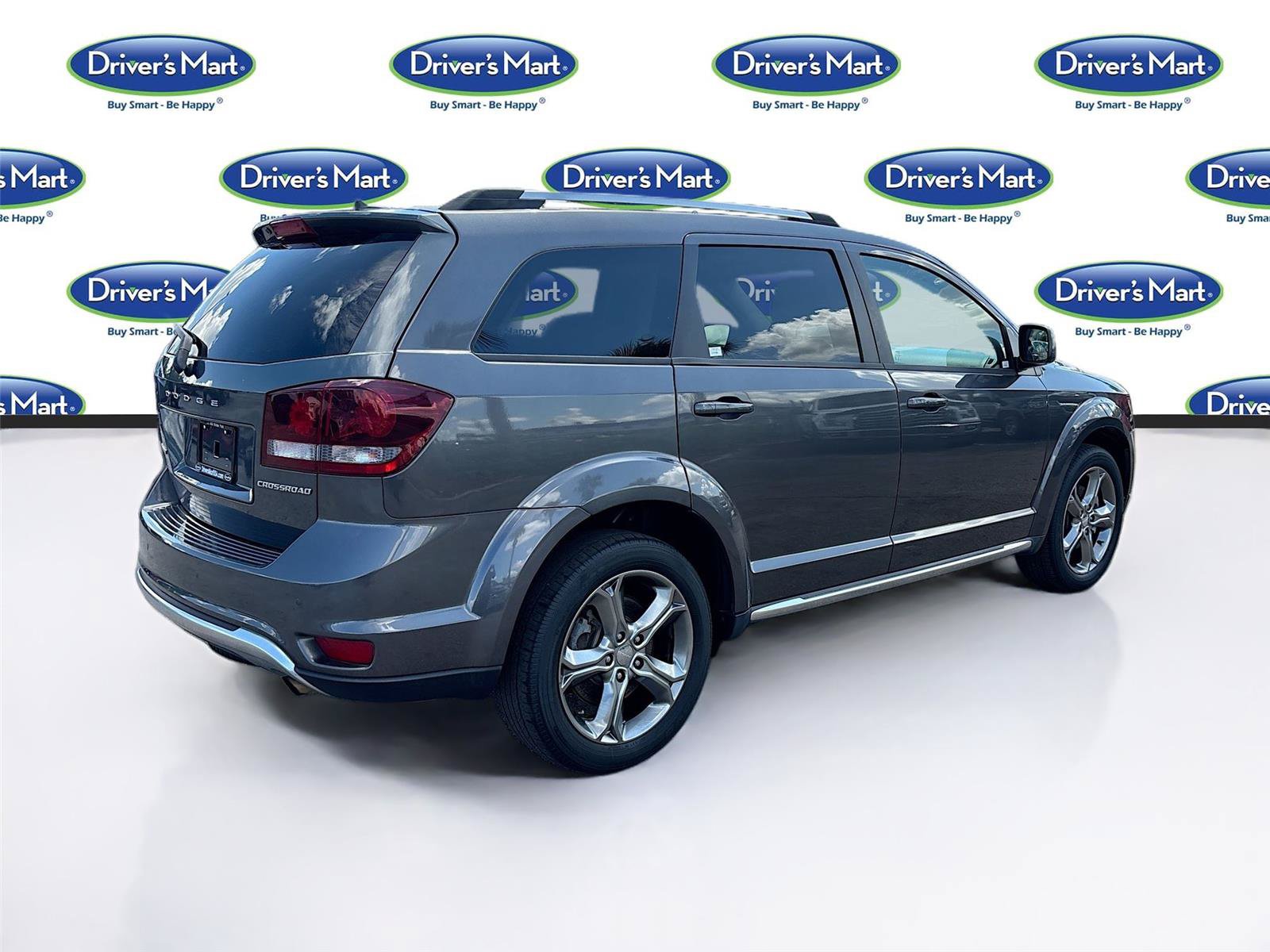 Used 2017 Dodge Journey Crossroad FWD image 7