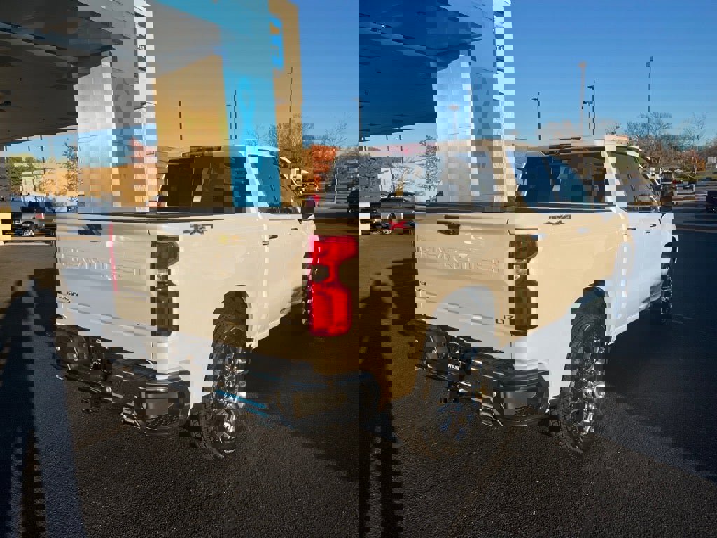 New 2026 Chevrolet Silverado 1500 LTZ w/ LTZ Premium Package image 6