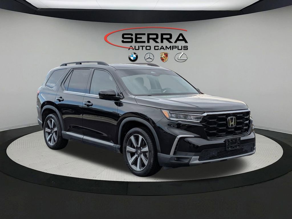 Used 2023 Honda Pilot Elite image 1