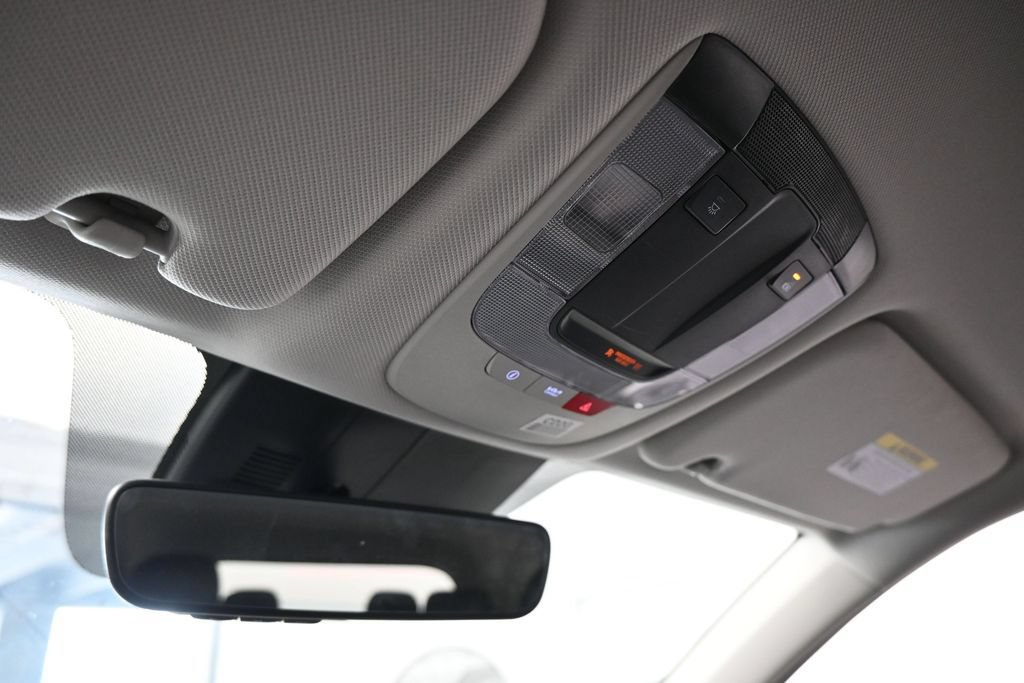 Used 2023 Kia Sorento EX FWD image 25