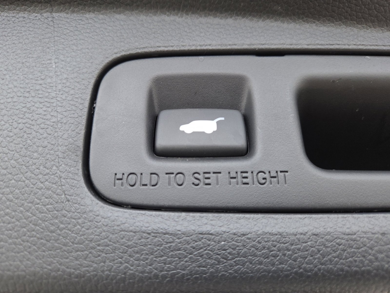 Used 2024 Honda CR-V EX-L image 18