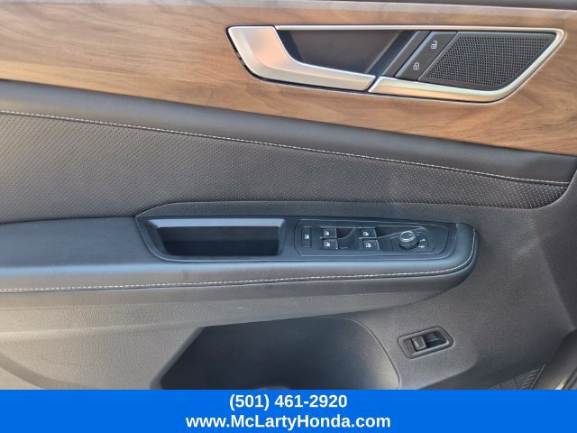 Used 2025 Volkswagen Atlas SE AWD/4WD image 30