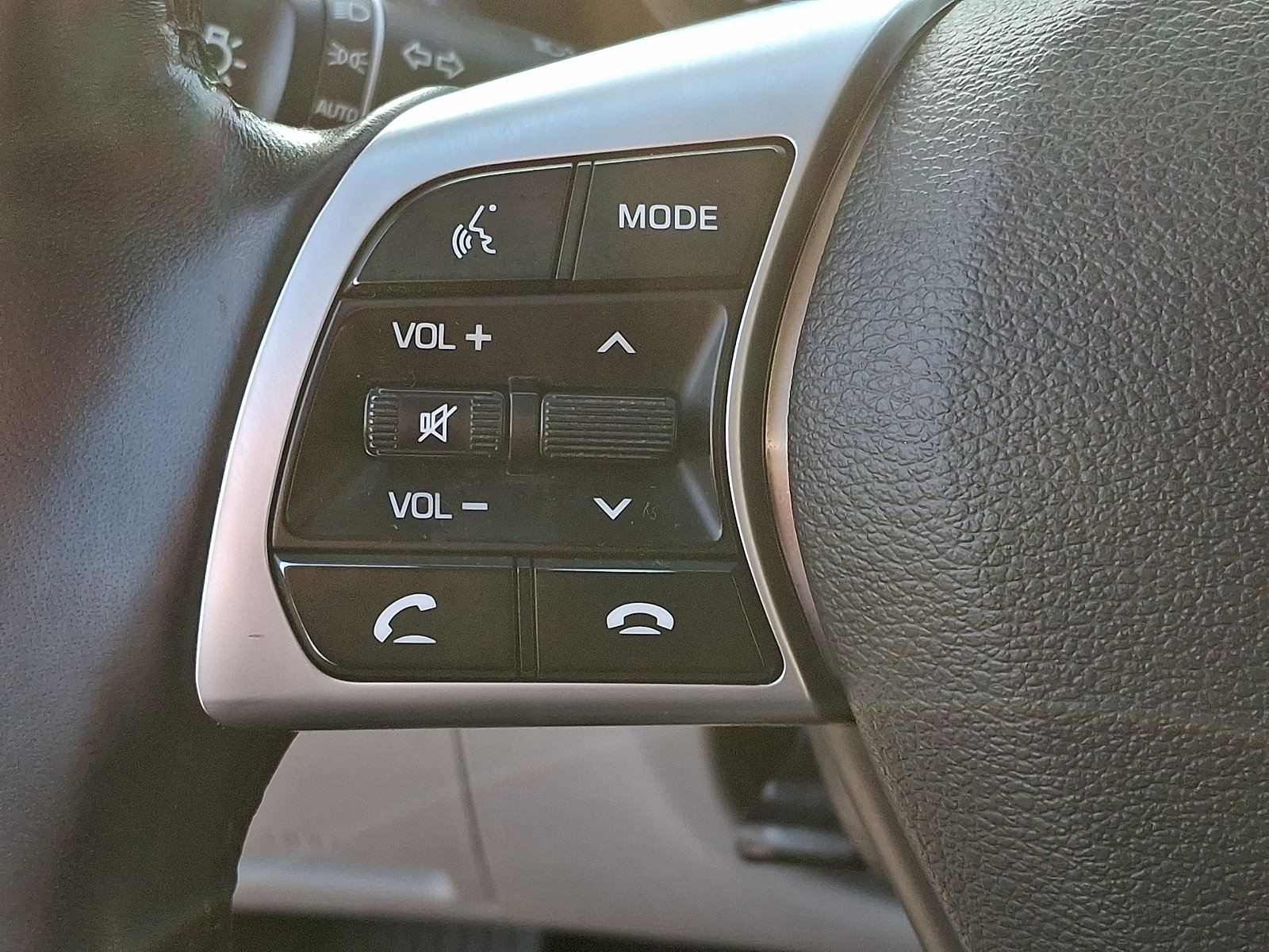 Used 2019 Hyundai Sonata SEL w/ Tech Package 02 FWD image 24