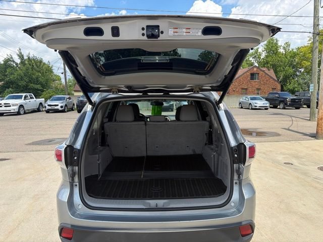Used 2015 Toyota Highlander XLE AWD/4WD image 13