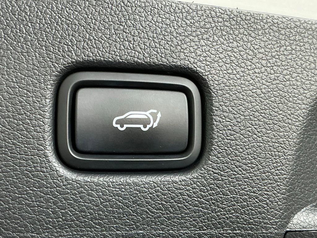 Used 2023 Hyundai Palisade SEL FWD image 36