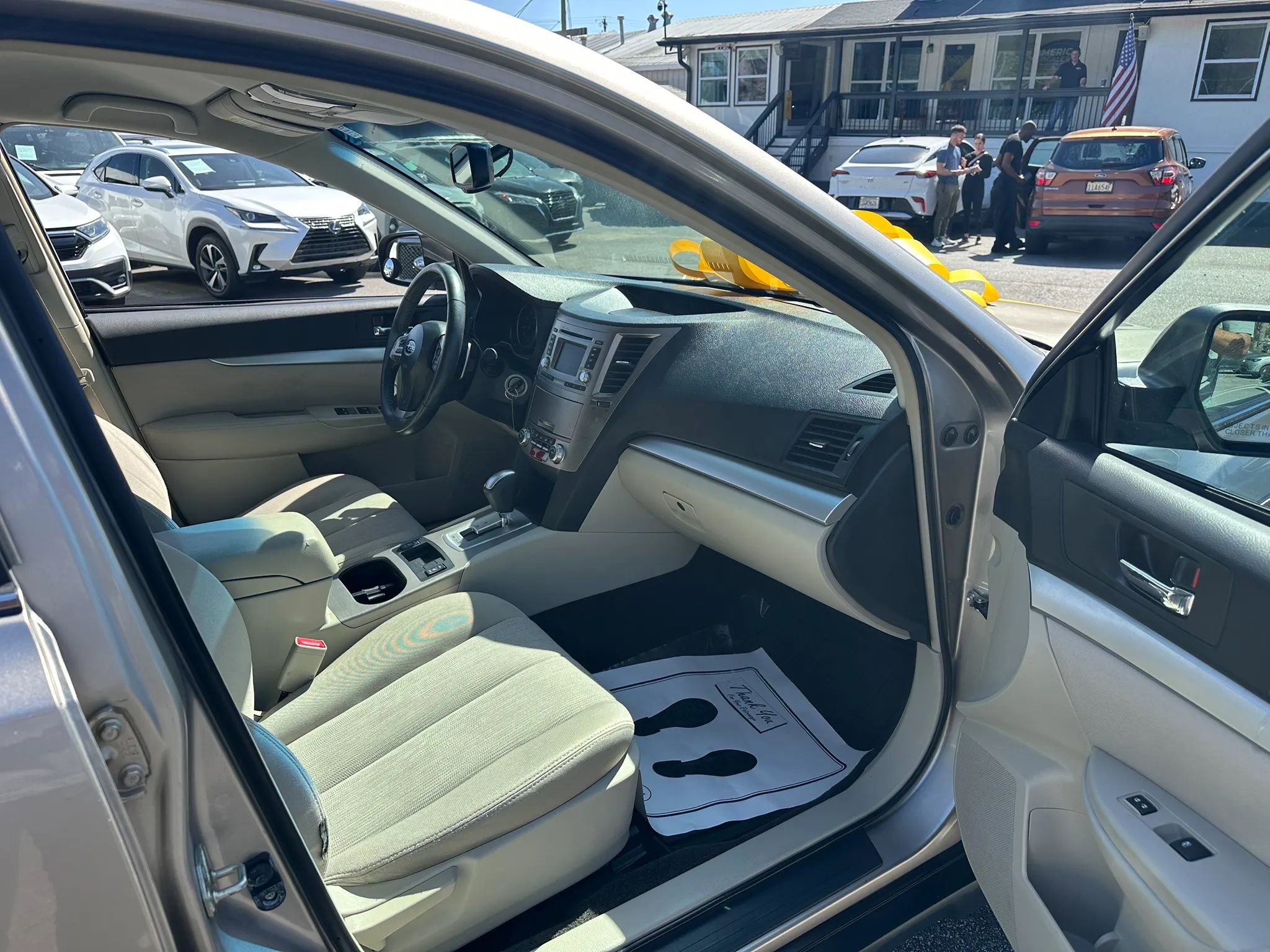 Used 2014 Subaru Outback 2.5i Premium image 12