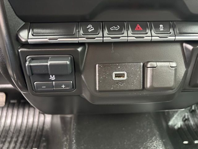 Used 2020 GMC Sierra 1500 4x4 Crew Cab w/ Sierra Value Package image 27