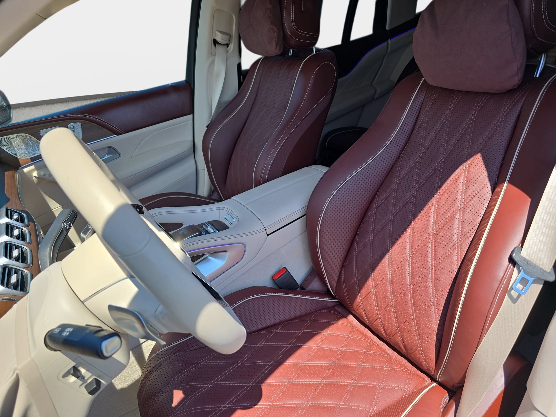 Used 2026 Mercedes-Benz Maybach GLS 600 4MATIC image 15